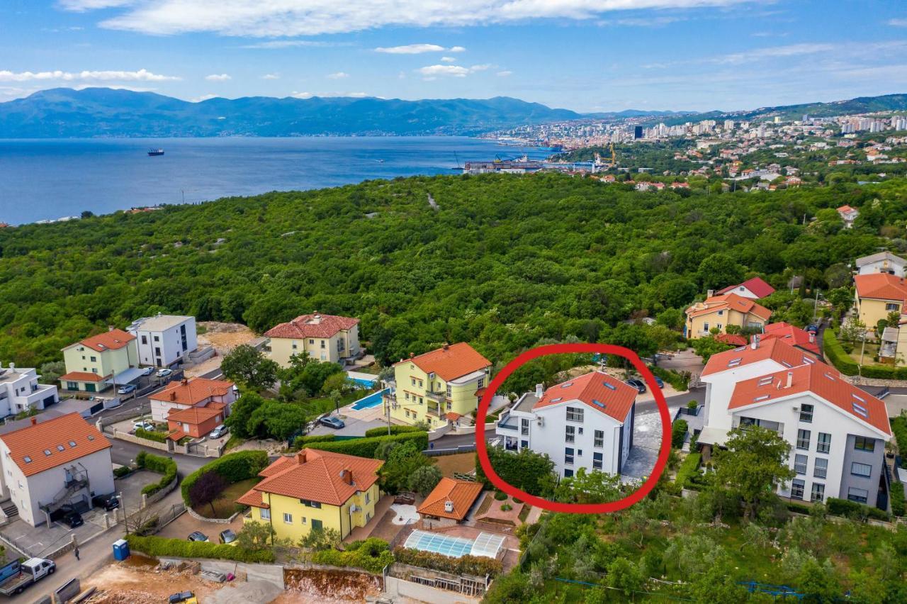 Apartment "Villa M" Kostrena Kültér fotó