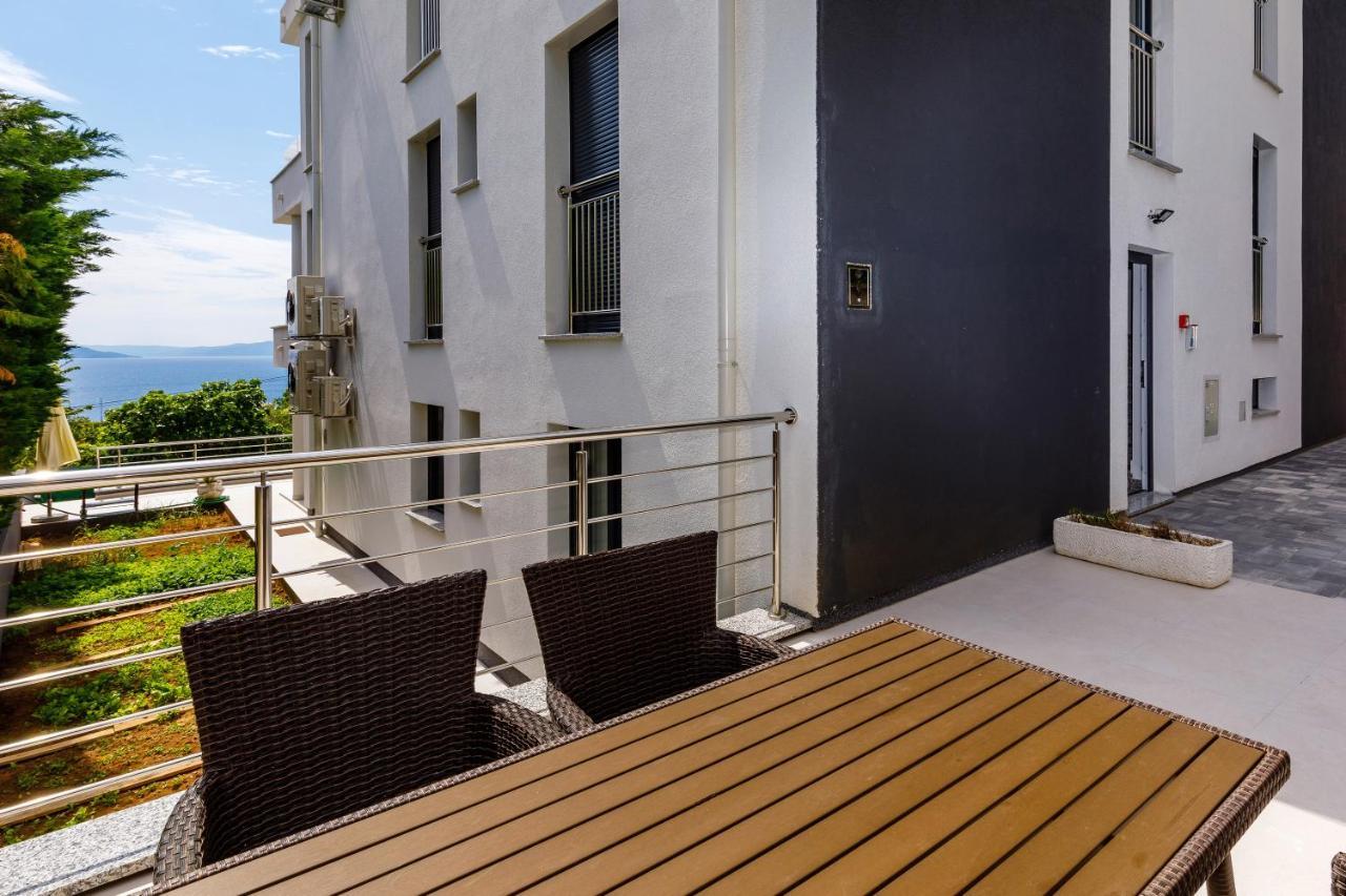 Apartment "Villa M" Kostrena Kültér fotó
