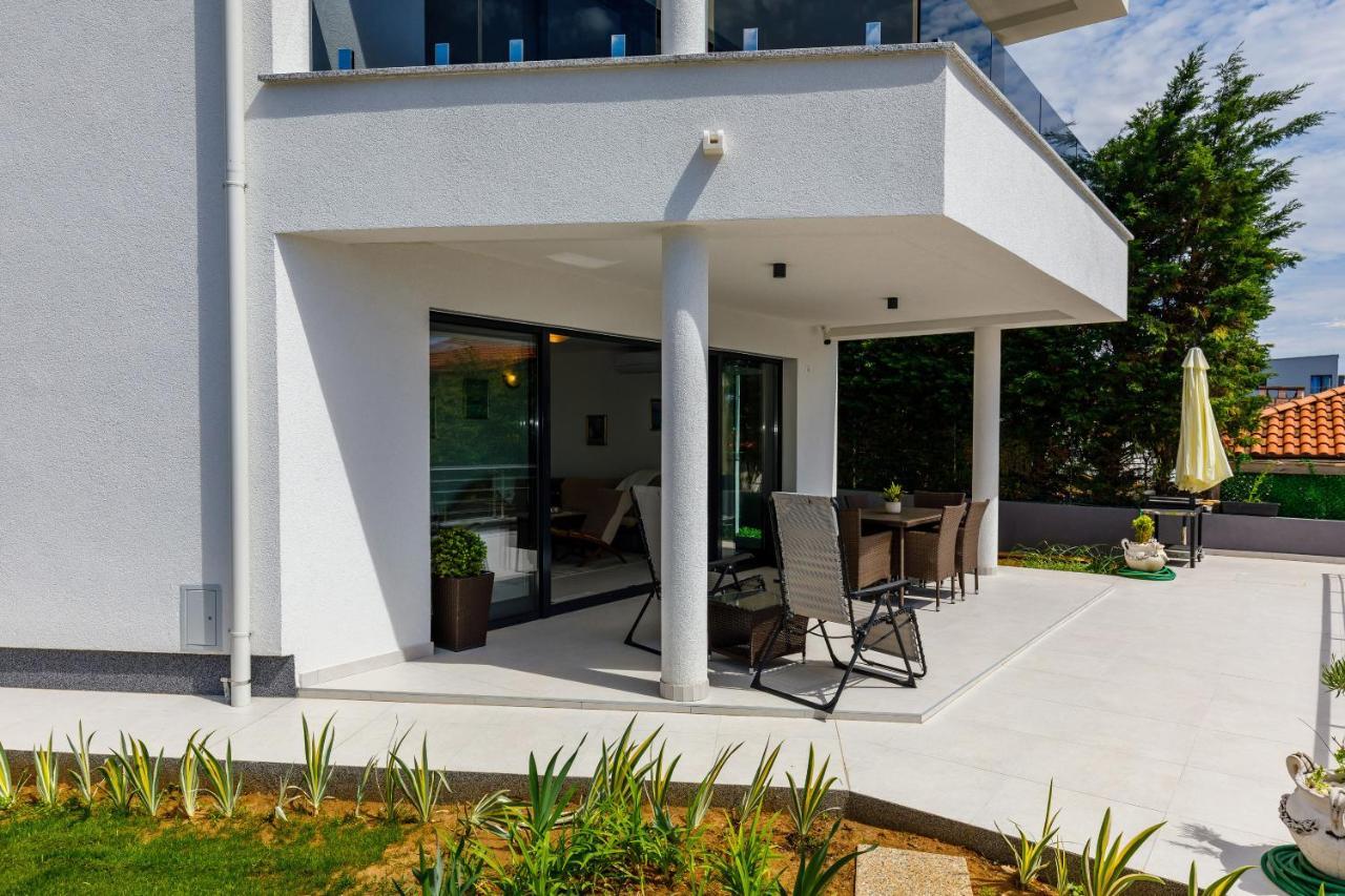 Apartment "Villa M" Kostrena Kültér fotó